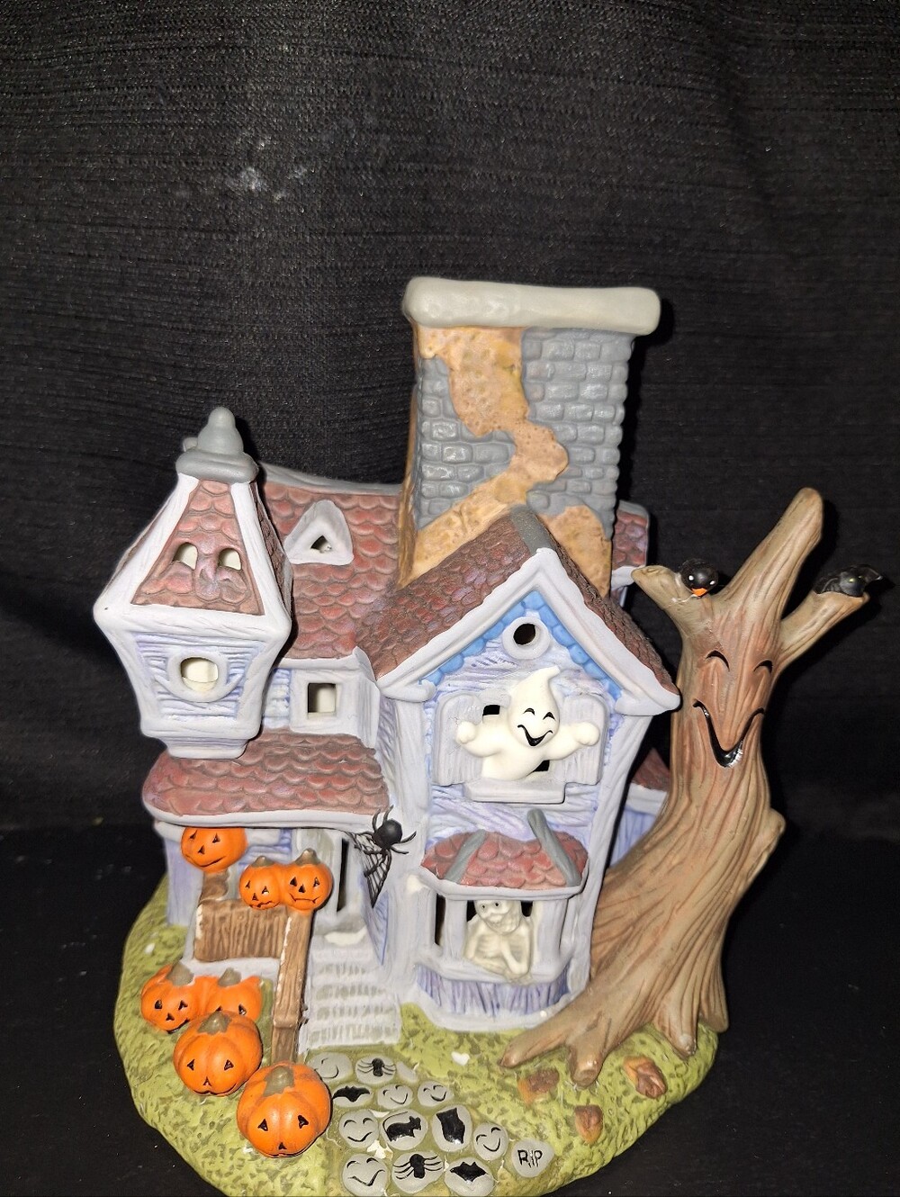 PartyLite Halloween Haunted Tealight House Pumpkins and Ghost